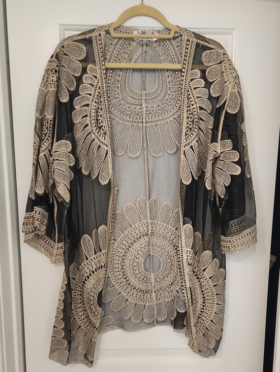 Jackets & Blazers - Beige Crochet Floral Kimono Jacket - Women
